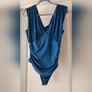 NWT- EXPRESS Teal Deep V Neck Sleeveless Bodysuit Size M